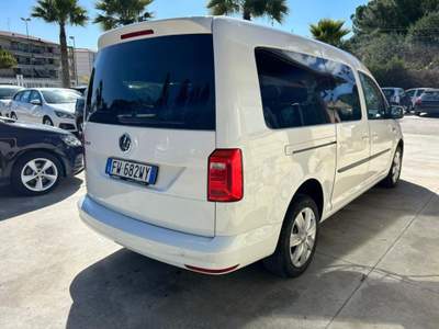 Volkswagen Caddy 2.0 TDI 102 CV 7 P.ti Bianco usata Caltagirone