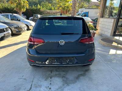 Volkswagen Golf 1.6 TDI 115 CV 5p. IQ Drive Grigio usata Caltagirone