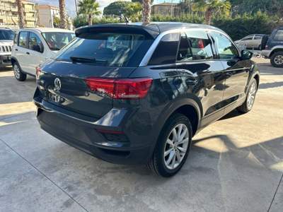 Volkswagen T-Roc 1.6 TDI BlueMotion Technology Grigio usata Caltagirone