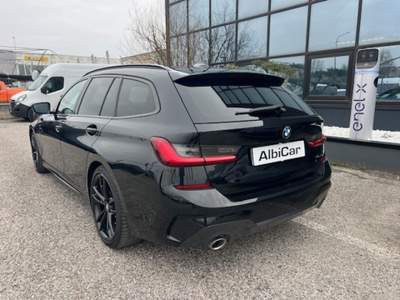BMW Serie 3 320d d 48V xDrive Touring Luxury Nero usata Albignasego
