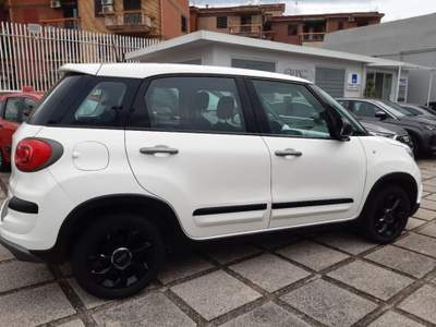 Fiat 500L 1.3 Multijet 95 CV Cross Bianco usata Pompei