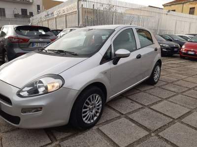 Fiat Punto 1.4 8V 5 porte Easypower Lounge Grigio usata Pompei