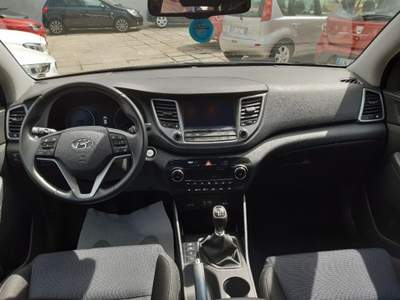 Hyundai Tucson 1.7 CRDi XPossible Grigio usata Pompei