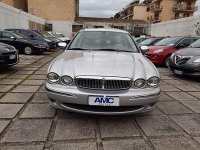 Jaguar X-Type 2.5 V6 24V cat Executive Grigio usata Pompei