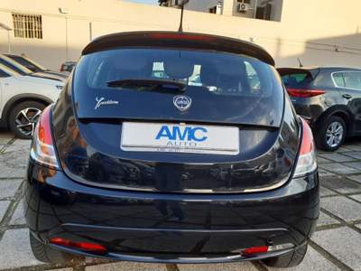 Lancia Ypsilon 1.2 69 CV 5 porte Gold Blu/Azzurro usata Pompei