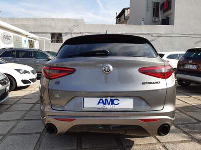 Alfa Romeo Stelvio 2.2 Turbodiesel 210 CV AT8 Q4 Veloce Grigio usata Pompei