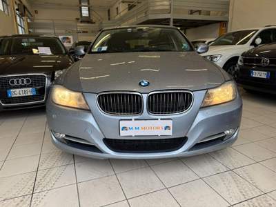 BMW Serie 3 320d X dRIVE cat Touring Attiva  UNICO PROPRIETARIO Argento usata COLOGNO MONZESE