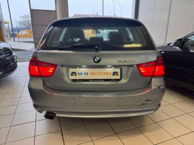 BMW Serie 3 320d X dRIVE cat Touring Attiva  UNICO PROPRIETARIO Argento usata COLOGNO MONZESE