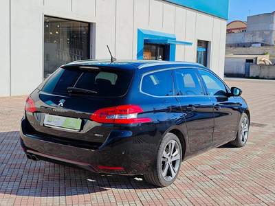 Peugeot 308 BlueHDi 120 S&S EAT6 SW GT Line Nero usata Sassari