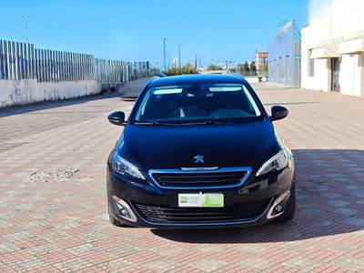 Peugeot 308 BlueHDi 120 S&S EAT6 SW GT Line Nero usata Sassari