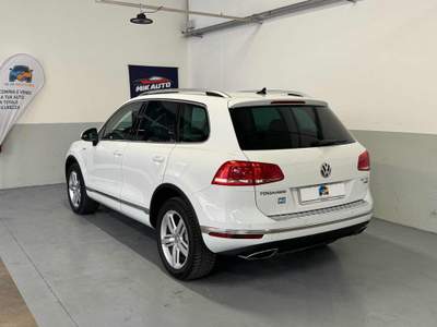 Volkswagen Touareg 3.0 TDI 204 CV tiptronic Executive GANCIOTRAINO Bianco usata Verona