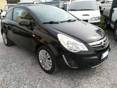 Opel Corsa  1.2 3p. Ecotec Nero usata Ferrara