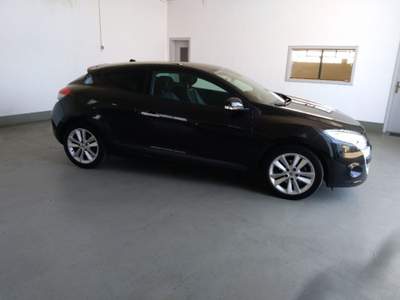 Renault Mégane Mégane Coupé 1.5 dCi 110CV Luxe Nero usata LENO
