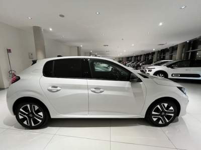 Peugeot 208 ALLURE VISION PACK 1.2 100cv S&S Bianco usata Massanzago