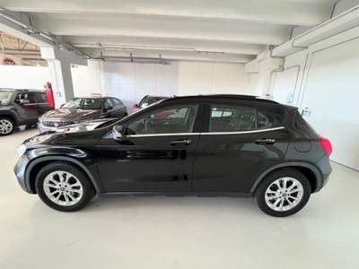 Mercedes-Benz GLA d Business Nero usata Massanzago
