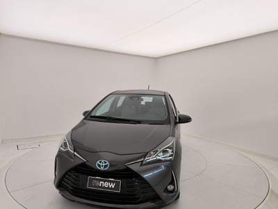Toyota Yaris 1.5 5 porte Active Grigio usata San Martino Siccomario
