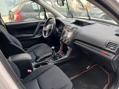 Subaru Forester 2.0i BI-Fuel Exclusive Grigio usata Pieve Emanuele