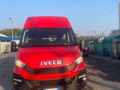 Iveco Daily Iveco Dayli Rosso usata Cinisello Balsamo