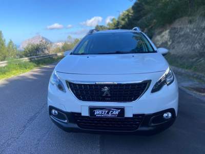 Peugeot 2008 BlueHDi 100 Allure 4 POSTI AUTOCARRO Bianco usata Valderice
