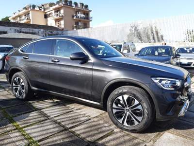 Mercedes-Benz GLC de 4Matic Plug-in hybrid Coupé Premium Nero usata Pompei