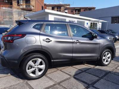 Nissan Qashqai 1.5 dCi 115 CV DCT Tekna+ Dynamic Standard Grigio usata Pompei