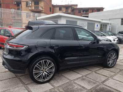 Porsche Macan 2.0 Nero usata Pompei