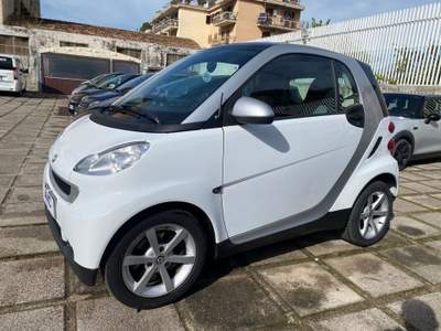 Smart ForTwo 1000 62 kW coupé passion Bianco usata Pompei