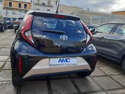 Toyota Aygo 1.0 VVT-i 72 CV 5 porte Lounge Air S-CVT Bronzo usata Pompei