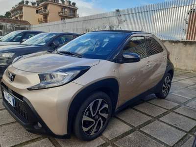 Toyota Aygo 1.0 VVT-i 72 CV 5 porte Lounge Air S-CVT Bronzo usata Pompei
