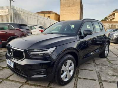 Volvo XC40 D3 Geartronic R-design Nero usata Pompei