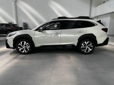 Subaru Outback 2.5i Lineartronic Premium**PRONTA CONSEGNA***GPL** Bianco usata Padova
