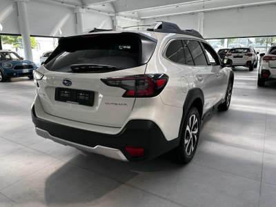 Subaru Outback 2.5i Lineartronic Premium**PRONTA CONSEGNA***GPL** Bianco usata Padova