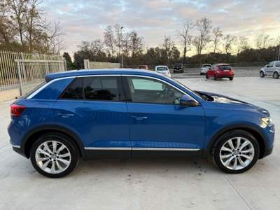 Volkswagen T-Roc 2.0 TDI 150 CV DSG 4MOTION Advanced BlueMot. Tech. Blu/Azzurro usata Bianco