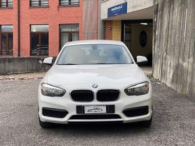 BMW Serie 1 116i i 5p. Urban Neopatentati Bianco usata ARGEGNO