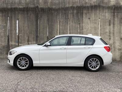 BMW Serie 1 116i i 5p. Urban Neopatentati Bianco usata ARGEGNO