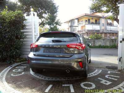 Ford Focus 1.5 TDCi 120 CV Start&Stop Cambio Automatico Grigio usata NAPOLI