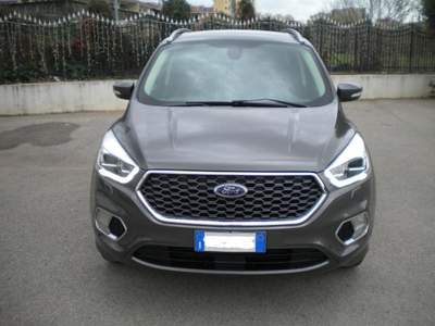 Ford Kuga 2.0 TDCI 180 CV S&S 4WD Powershift Vignale Grigio usata NAPOLI