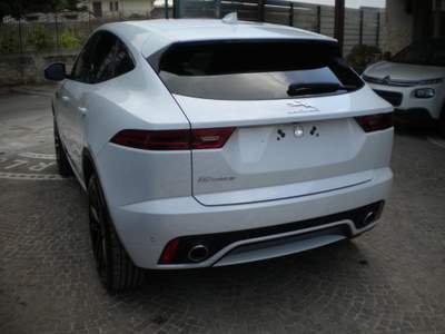 Jaguar E-Pace 2.0D 180 CV AWD aut. R-Dynamic HSE Bianco usata NAPOLI
