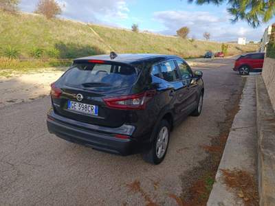 Nissan Qashqai 1.5 dCi 115 CV Business Grigio usata Fragagnano