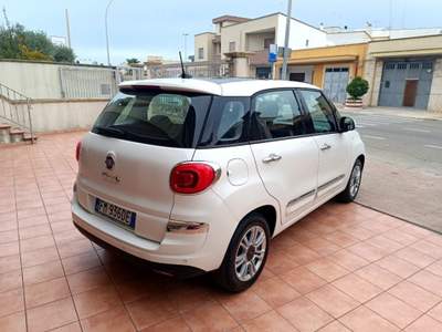 Fiat 500L 1.3 Multijet 95 CV Lounge Bianco usata Fragagnano