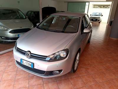 Volkswagen Golf Business 1.6 TDI 5p. Highline Grigio usata Fragagnano