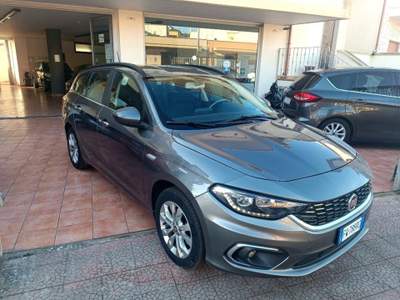 Fiat Tipo 1.3 Mjt S&S SW Lounge Grigio usata Fragagnano