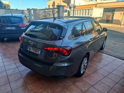 Fiat Tipo 1.3 Mjt S&S SW Lounge Grigio usata Fragagnano