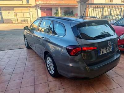 Fiat Tipo 1.3 Mjt S&S SW Lounge Grigio usata Fragagnano