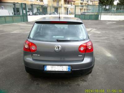 Volkswagen Golf 1.9 TDI DPF 4mot. 5p. Comforline Grigio usata NAPOLI