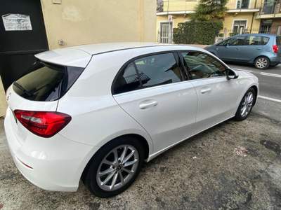 Mercedes-Benz Classe A d Automatic Business Extra Bianco usata Collegno