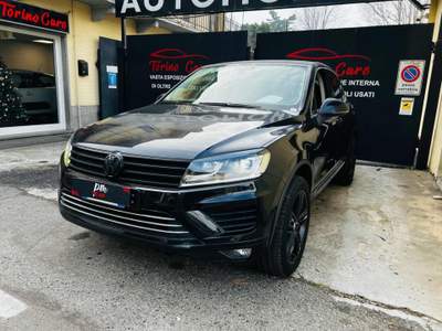 Volkswagen Touareg 3.0 TDI 204 CV tiptronic BlueMotion Techn. Executi Nero usata Collegno