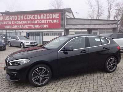 BMW Serie 1 116i i Sport 136cv auto Nero usata Abbiategrasso