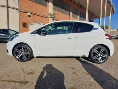 Peugeot 208 BlueHDi 100 3 porte GT Line Bianco usata Sassari