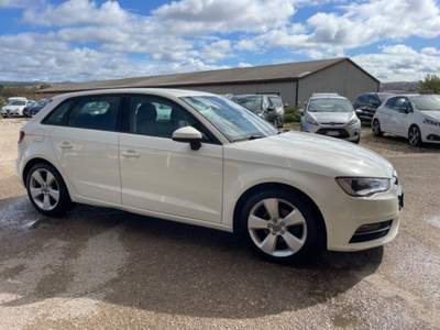 Audi A3 1.6 TDI 105CV Bianco usata Sassari